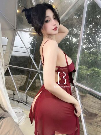 Duyenn hipp  page leaked private photo uncensored HD quality