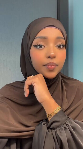 Earthtokhadija page leaked private photo uncensored HD quality
