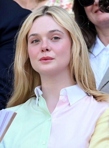 Elle fanning leaked private photo uncensored HD quality