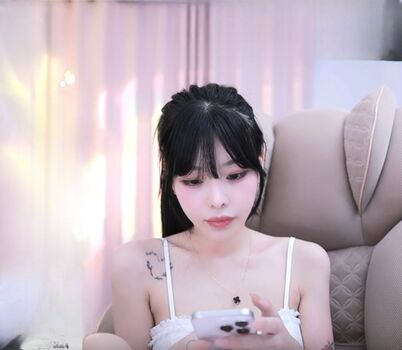 Elleeayo leaked private photo uncensored HD quality