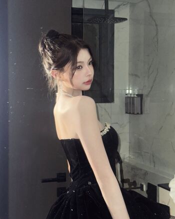 Elyn leong page leaked private photo uncensored HD quality