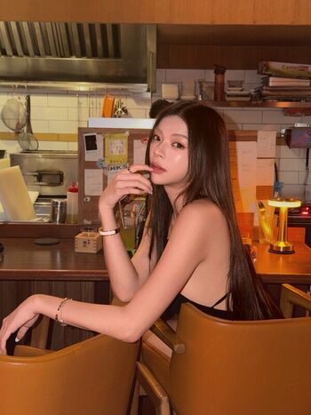 Elyn leong leaked private photo uncensored HD quality