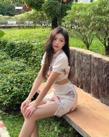 Elyn leong leaked private photo uncensored HD quality
