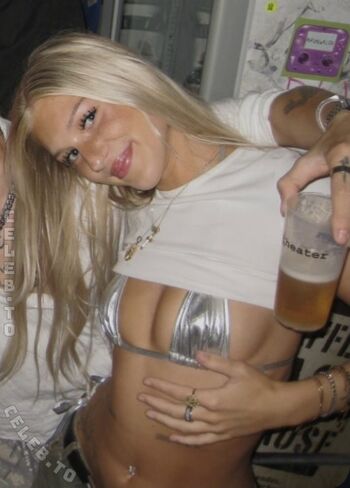 Emlyemma leaked private photo uncensored HD quality