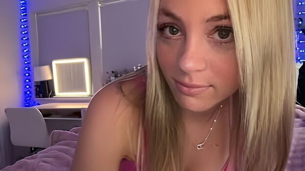 Emery leaked private photo uncensored HD quality