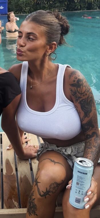 Emiiby  page leaked private photo uncensored HD quality