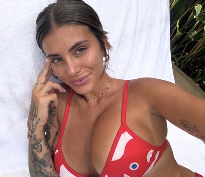 Emiiby  page leaked private photo uncensored HD quality