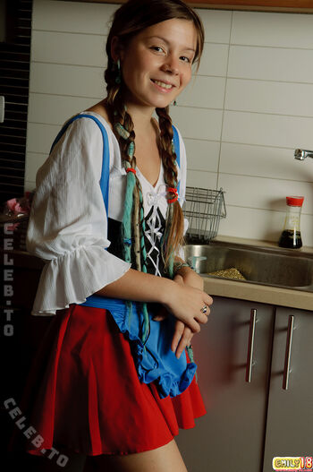 Emily  page leaked private photo uncensored HD quality