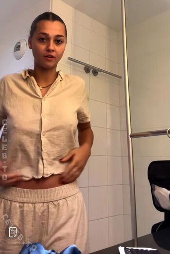 Emily maurer leaked private photo uncensored HD quality