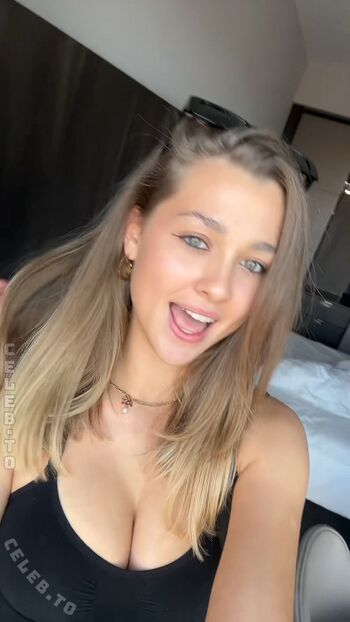 Emily maurer leaked private photo uncensored HD quality