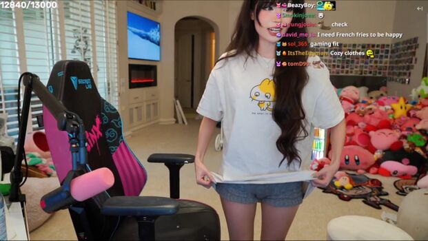 Emiru  page leaked private photo uncensored HD quality
