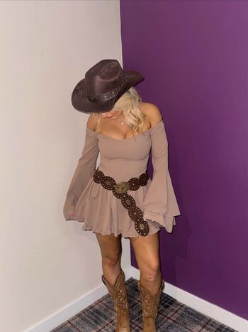 Emma mcguckin page leaked private photo uncensored HD quality