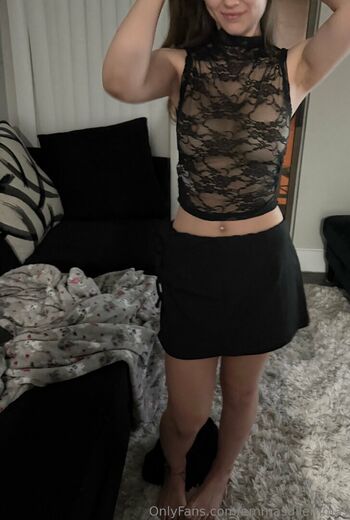 Emmasdilemmas leaked private photo uncensored HD quality