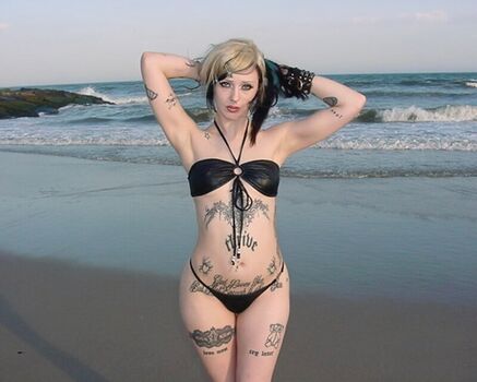 Emoemz leaked private photo uncensored HD quality