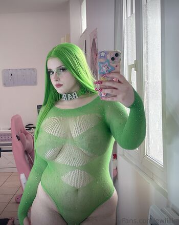 Eriiiikaax page leaked private photo uncensored HD quality