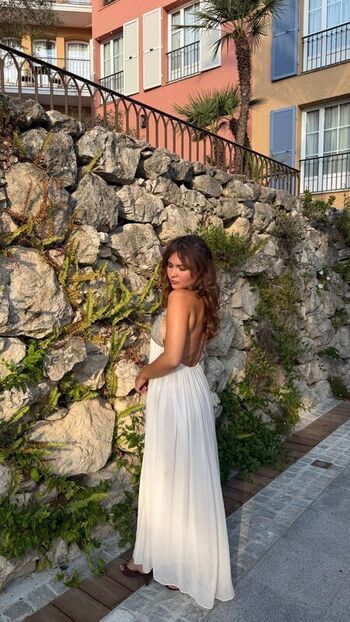Ester dobrik page leaked private photo uncensored HD quality
