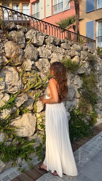 Ester dobrik page leaked private photo uncensored HD quality