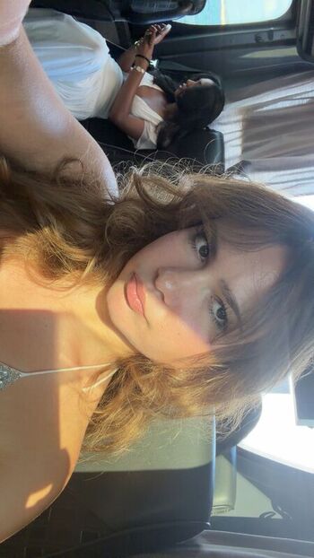 Ester dobrik page leaked private photo uncensored HD quality