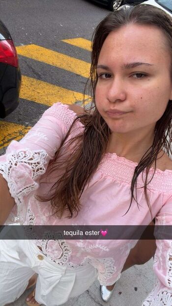 Ester dobrik page leaked private photo uncensored HD quality