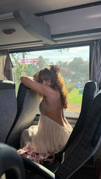 Ester dobrik page leaked private photo uncensored HD quality