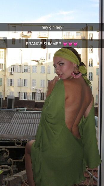 Ester dobrik page leaked private photo uncensored HD quality