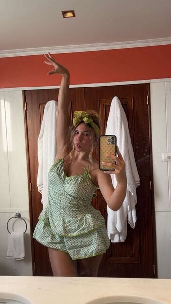 Ester dobrik page leaked private photo uncensored HD quality
