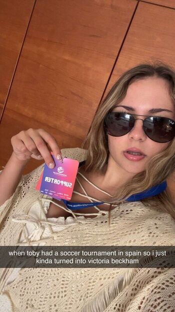 Ester dobrik page leaked private photo uncensored HD quality