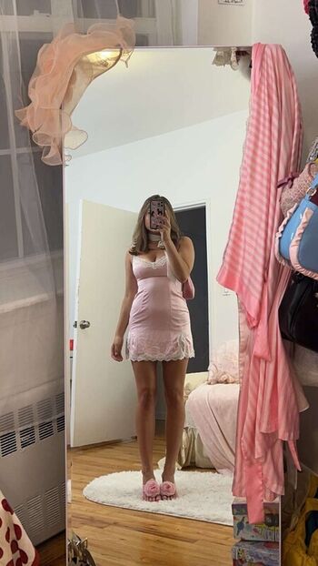 Ester dobrik page leaked private photo uncensored HD quality