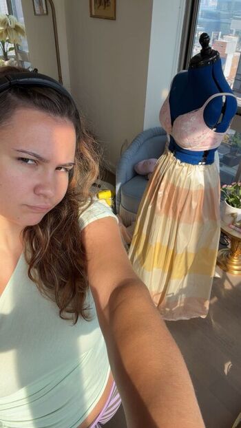 Ester dobrik page leaked private photo uncensored HD quality