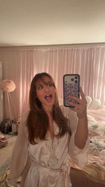 Ester dobrik page leaked private photo uncensored HD quality