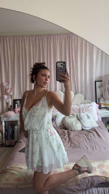Ester dobrik page leaked private photo uncensored HD quality