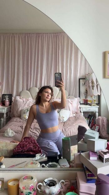 Ester dobrik page leaked private photo uncensored HD quality