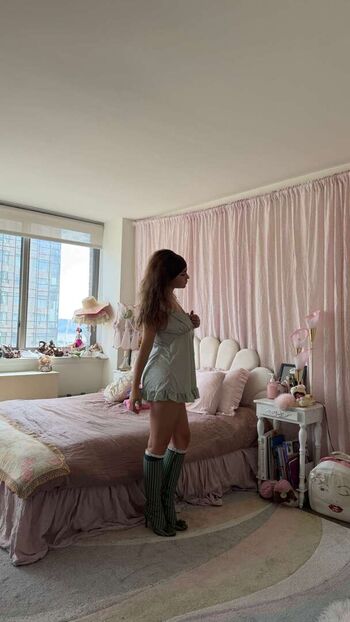 Ester dobrik page leaked private photo uncensored HD quality