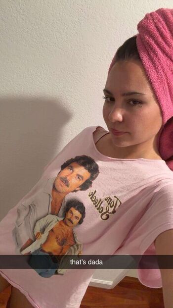 Ester dobrik page leaked private photo uncensored HD quality