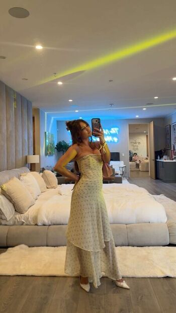 Ester dobrik page leaked private photo uncensored HD quality