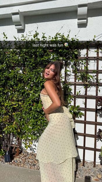 Ester dobrik page leaked private photo uncensored HD quality