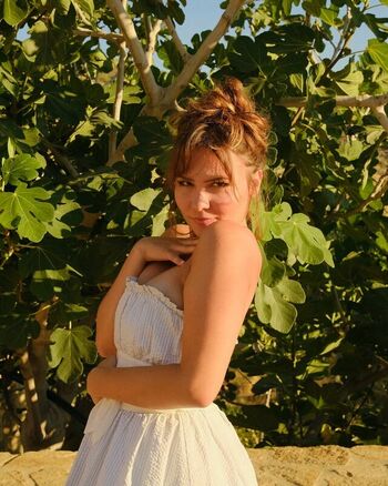 Ester dobrik page leaked private photo uncensored HD quality