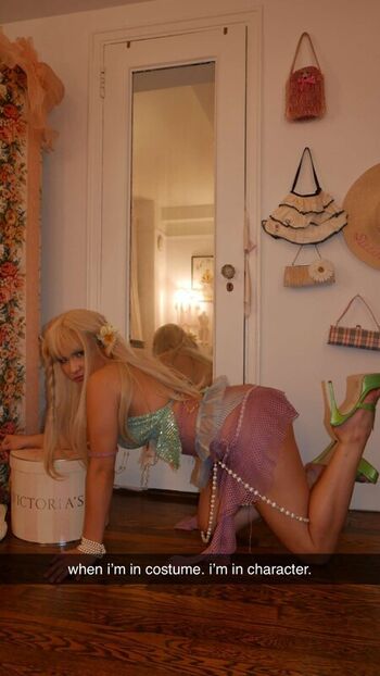 Ester dobrik page leaked private photo uncensored HD quality