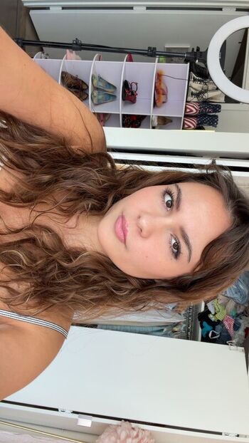 Ester dobrik page leaked private photo uncensored HD quality
