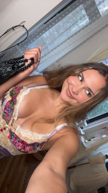 Ester dobrik page leaked private photo uncensored HD quality