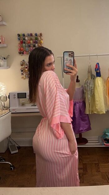 Ester dobrik page leaked private photo uncensored HD quality