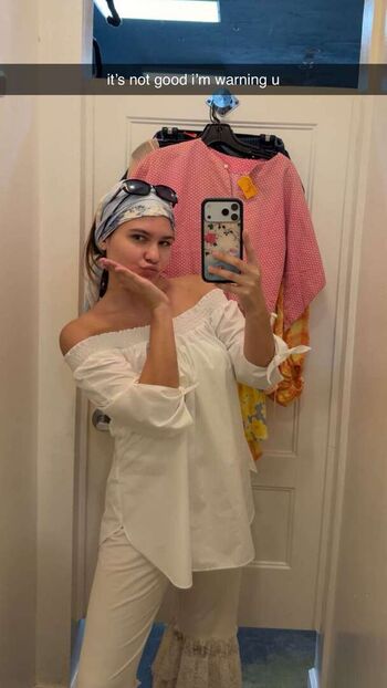 Ester dobrik page leaked private photo uncensored HD quality