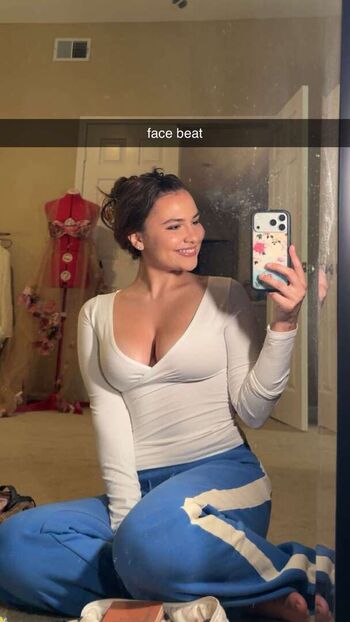 Ester dobrik leaked private photo uncensored HD quality