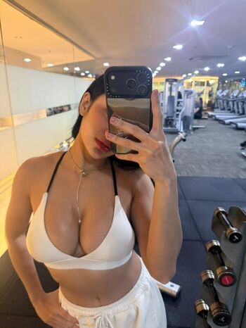 Fbyana page leaked private photo uncensored HD quality