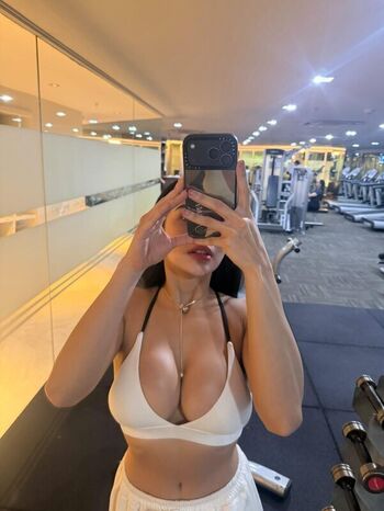Fbyana leaked private photo uncensored HD quality