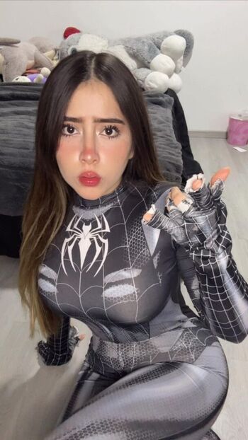 Fernandavaal page leaked private photo uncensored HD quality