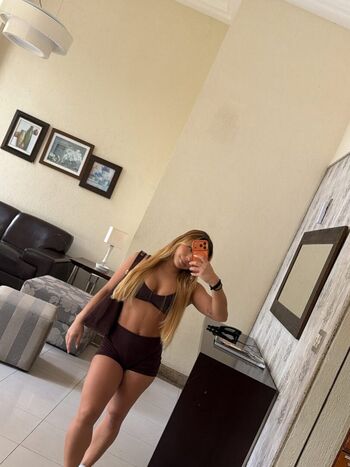 Flavia saraiva page leaked private photo uncensored HD quality