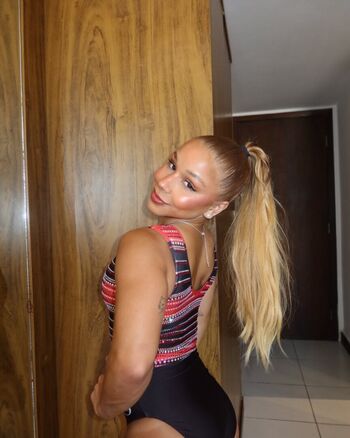Flavia saraiva page leaked private photo uncensored HD quality