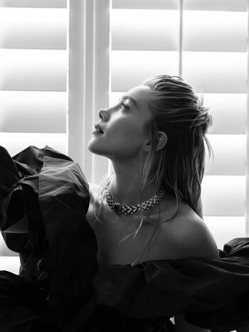 Florence pugh  page leaked private photo uncensored HD quality