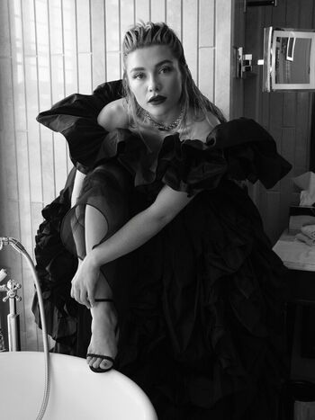 Florence pugh  page leaked private photo uncensored HD quality